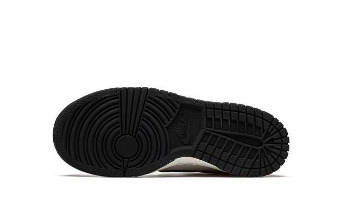 Dunk Low GS "Halloween 2022"