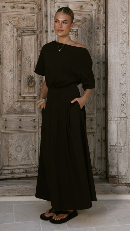 Aleski Maxi Dress - Black
