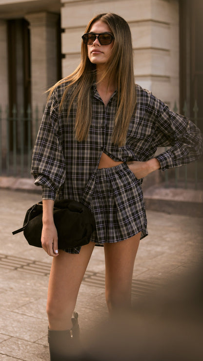 Arli Button Up Shirt - Black/Beige Plaid