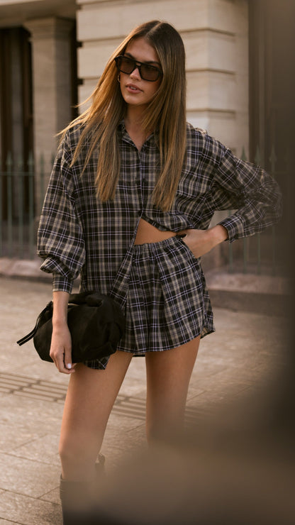 Arli Button Up Shirt - Black/Beige Plaid