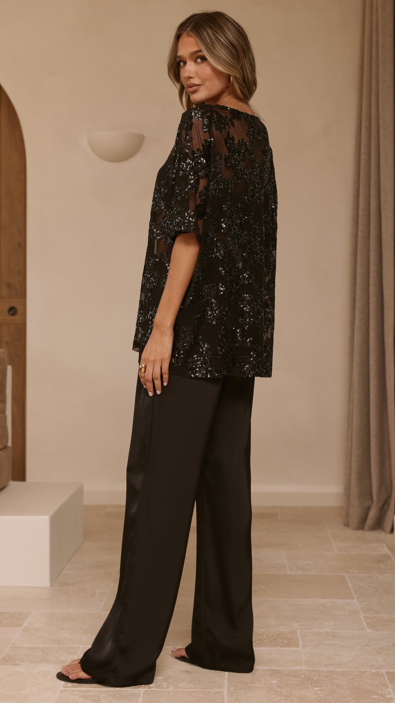 Arlo Oversized Sequin Top - Black Floral