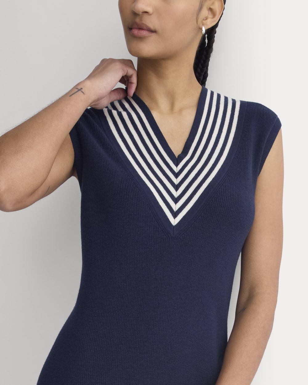 Relaxed V-Neck Midi Sweater Dress in Cotton Merino | Navy