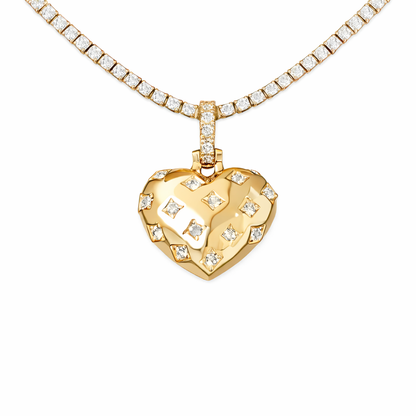 Diamond GLD Star Heart Pendant in Yellow Gold