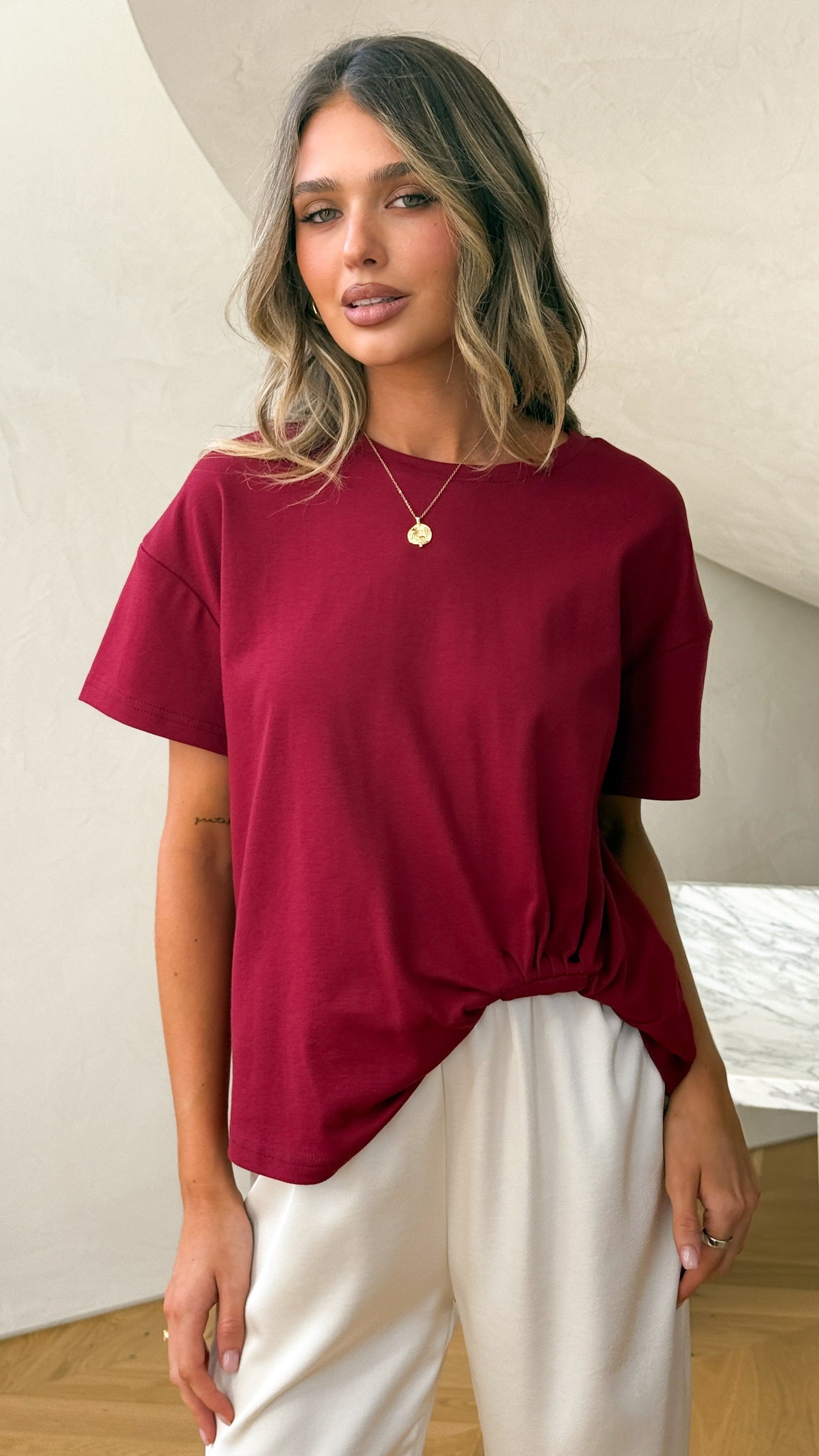 Aria Tee - Wine