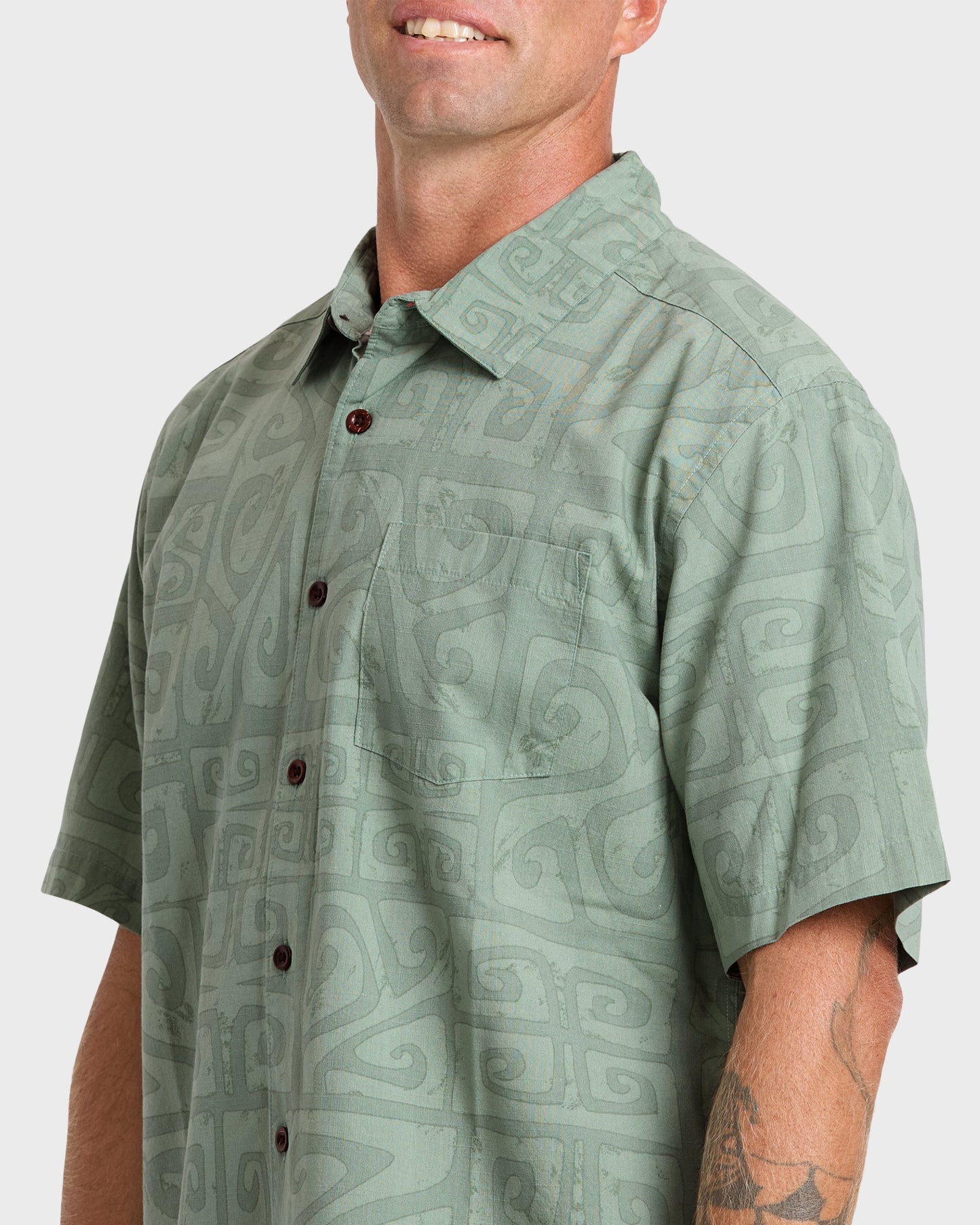 Waterman Tiki Beach Short Sleeve Shirt - Lily Pad