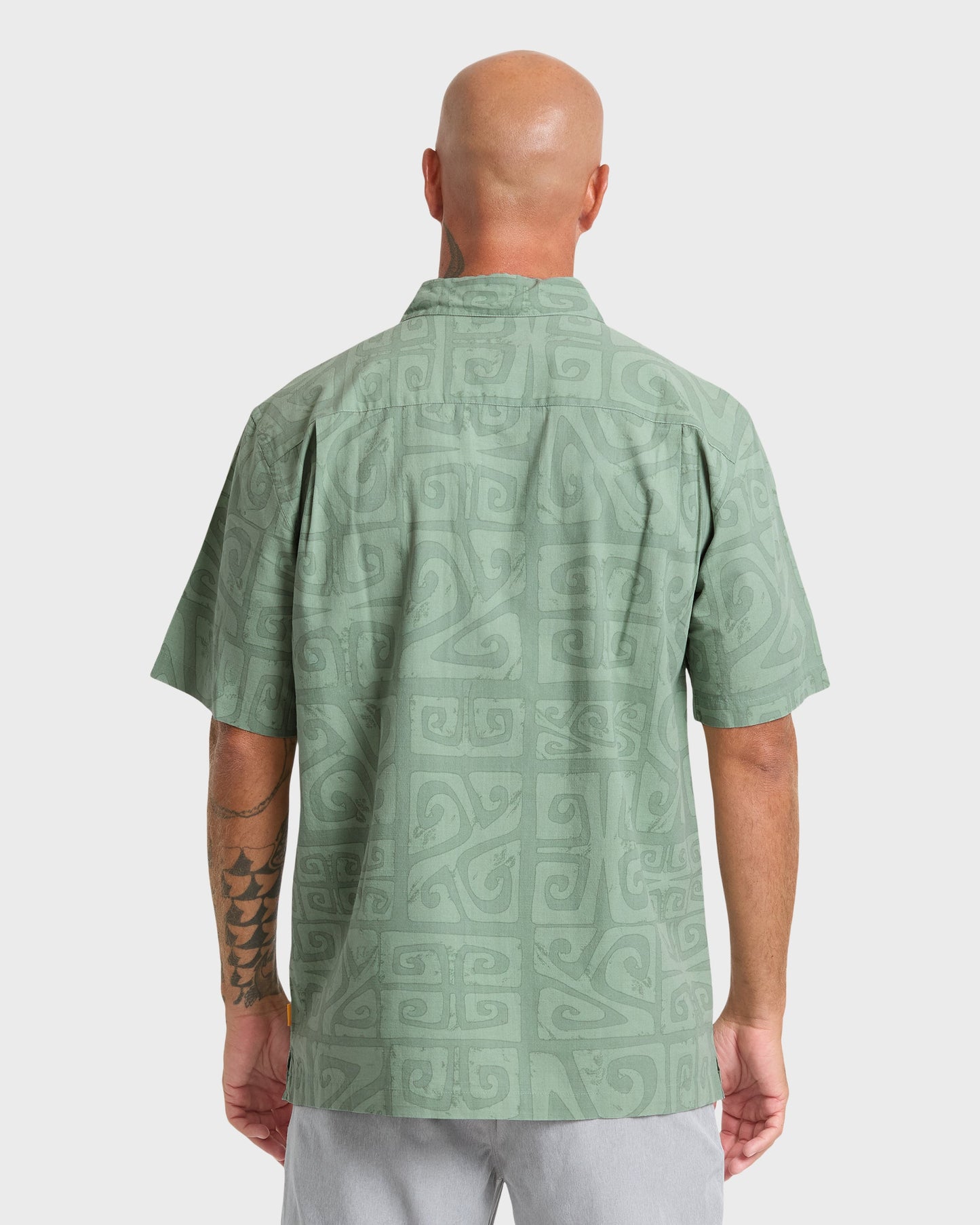 Waterman Tiki Beach Short Sleeve Shirt - Lily Pad