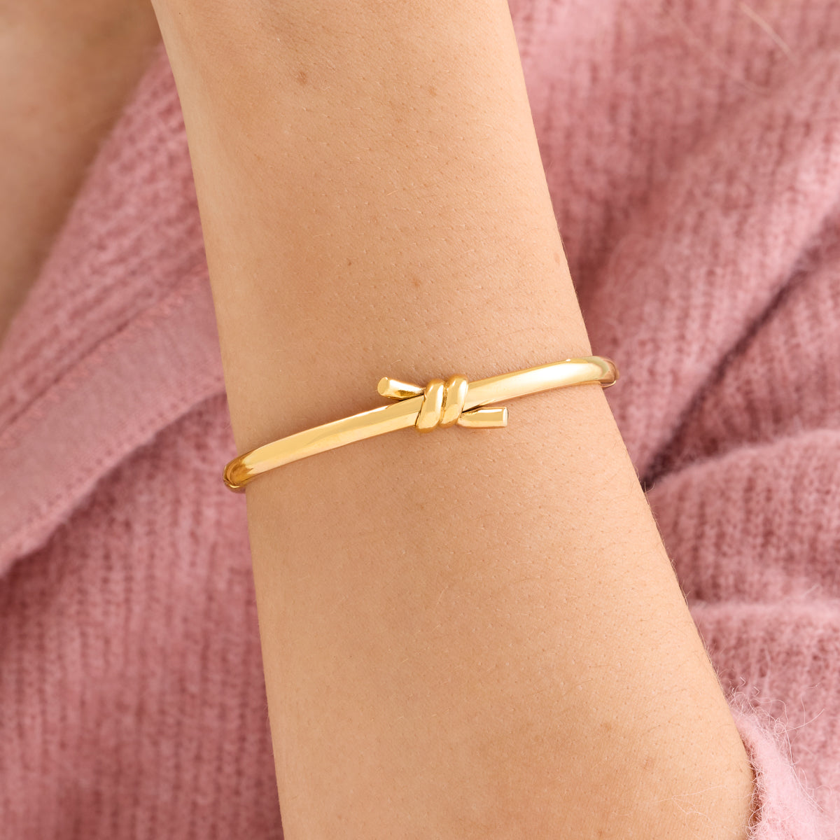 Twisted Knot Bangle (Gold)