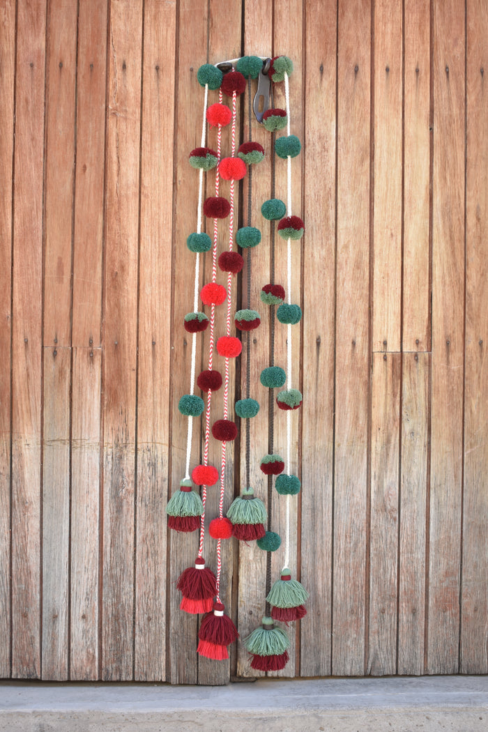 Christmas Pom Pom Garland