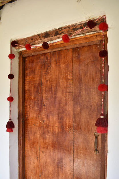 Christmas Pom Pom Garland