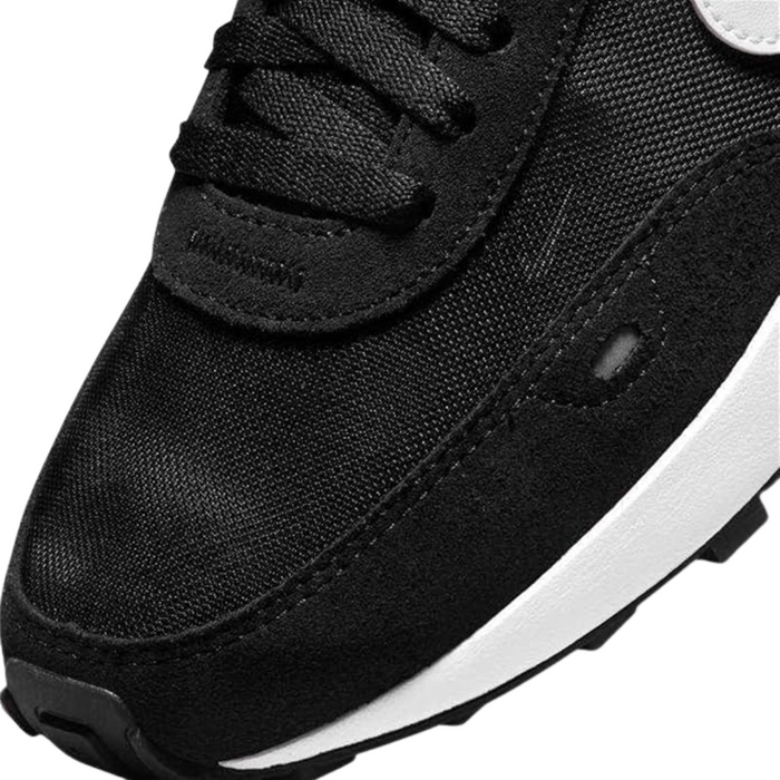 Nike Waffle One Women’s Shoes – DC2533-001