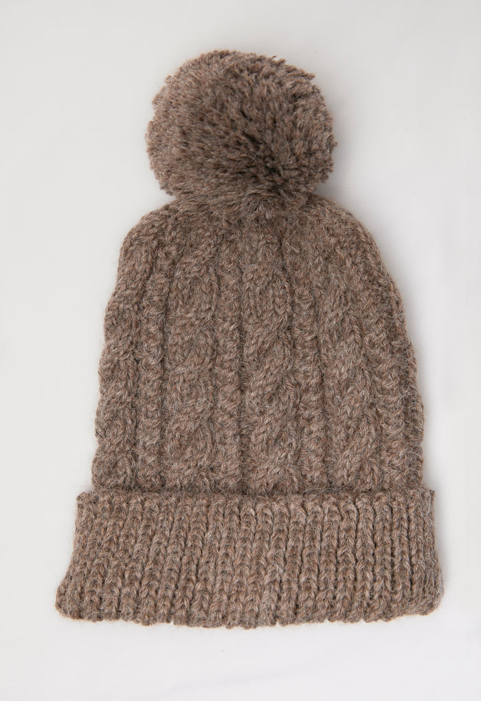 Wayra Cable Pom Beanie