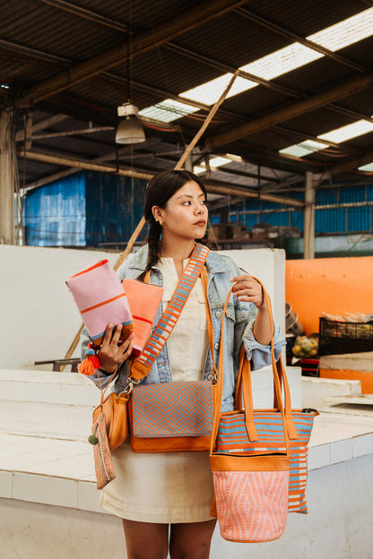 Woven Bucket Bag - Last Chance